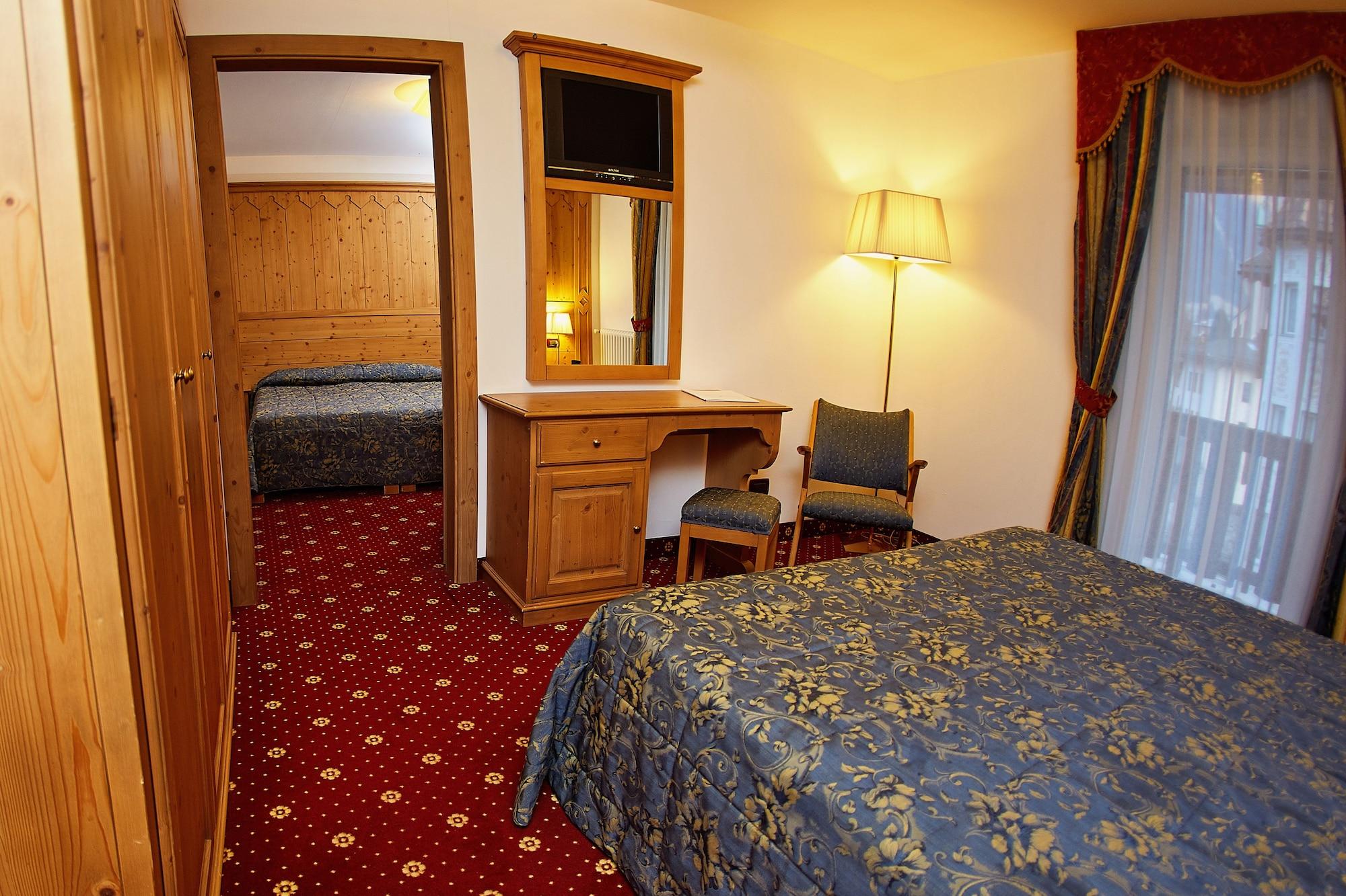 Gh Hotel Monzoni Pozza di Fassa Extérieur photo