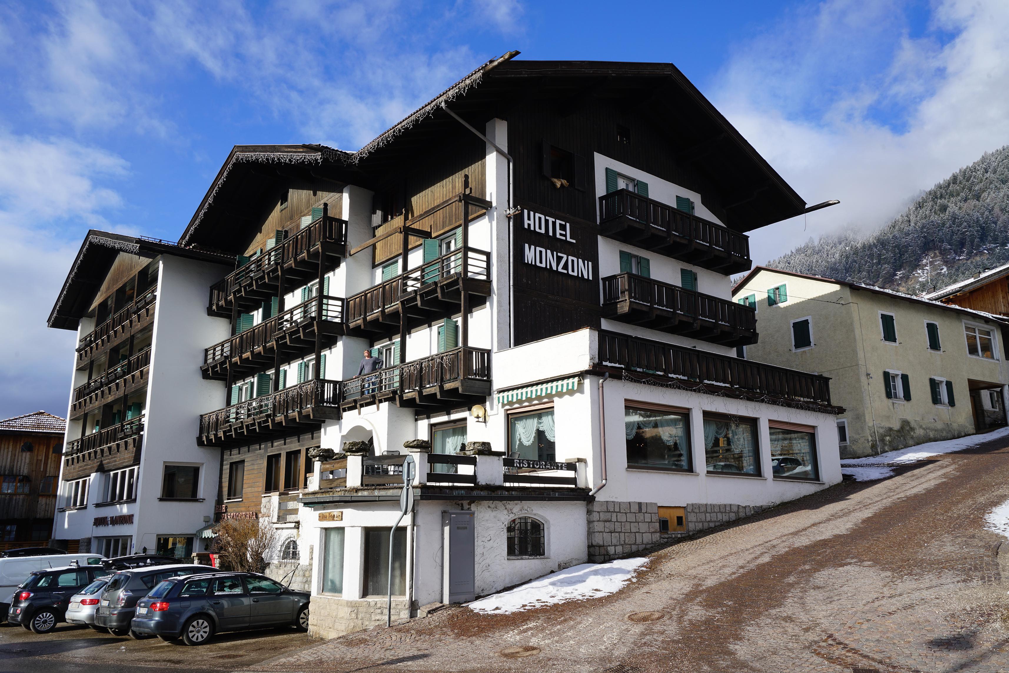Gh Hotel Monzoni Pozza di Fassa Extérieur photo